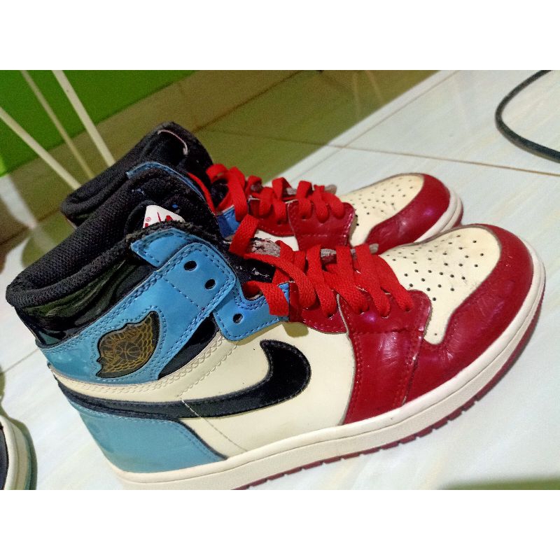 Aj1 Fearles-UK:40/CHN