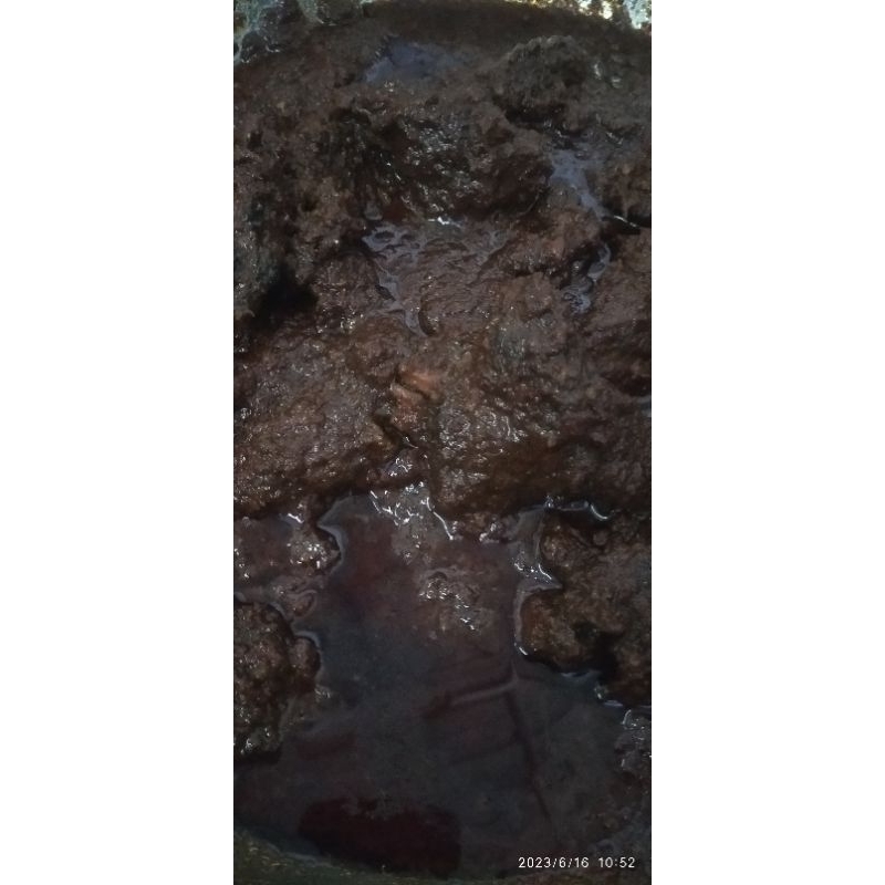 

Rendang daging hitam lembut khas minang padang