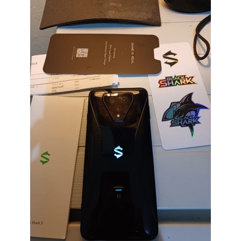 xiaomi black shark 3 RAM 8 GB memory 128 GB second