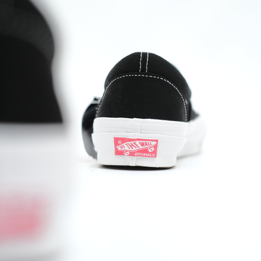 SALE DISKON! VANS SLIP-ON VAULT OG LX BLACK/WHITE 100% ORIGINAL BNIB ( SPRING SUMMER '20 )