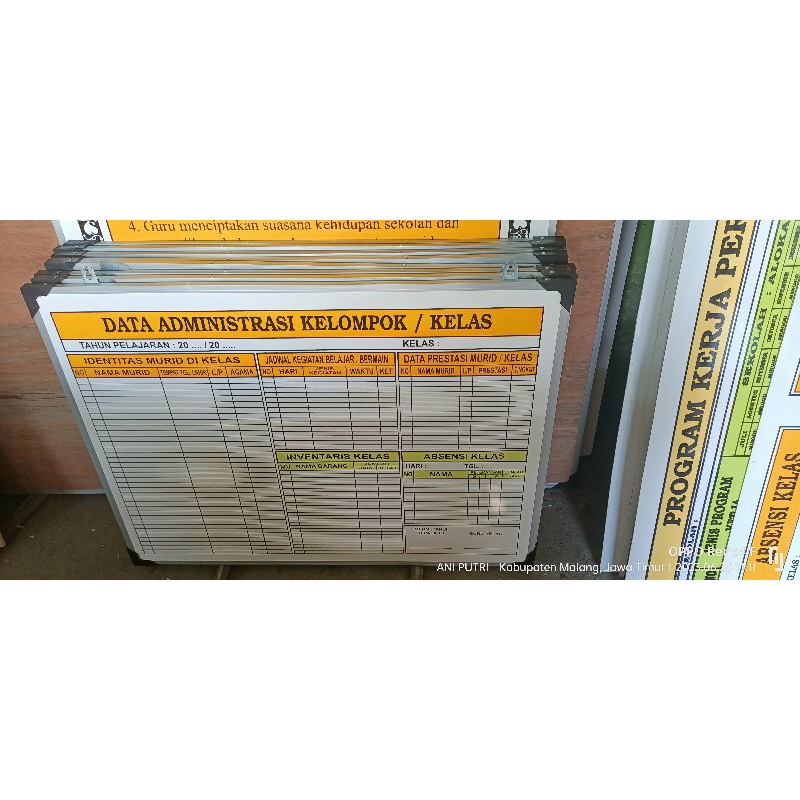 Papan Data multiplek 80 x 60 cm list alumunium. papan data paud tk lengkap murah