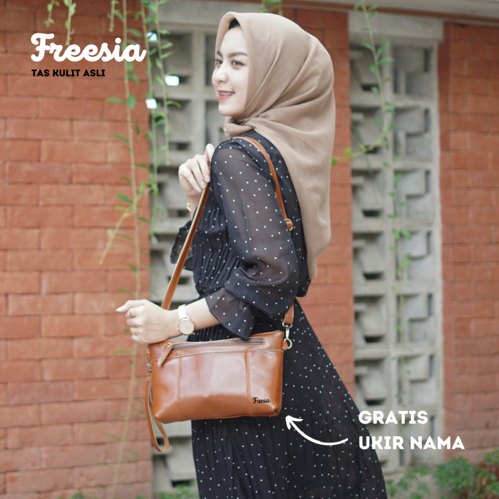 TAS SELEMPANG WANITA KULIT ASLI ORIGINAL 100% FREESIA  SLING BAG