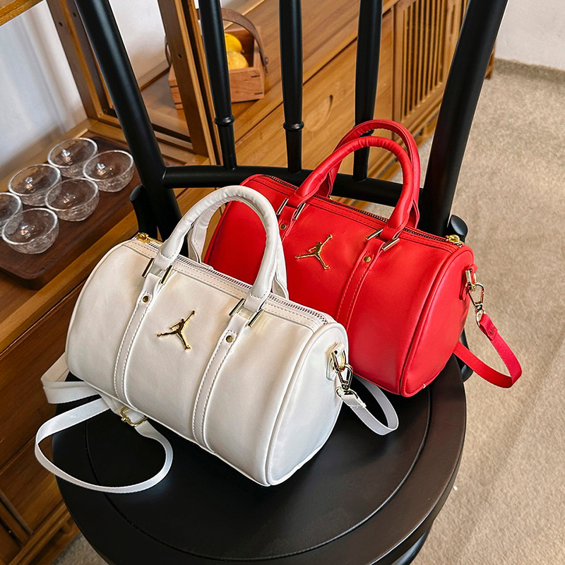 [LIMITED EDITION!] Noke Jordan Leather Duffle Bag Small / Jordan Hand Bag / Jordan Shoulder Bag / Tas Jordan Wanita / Tas Kulit Jordan / Jordan Cortex Logo Leather Bag