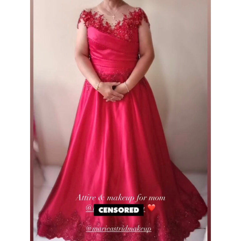 Preloved Red Wedding Gown for Mom / Gaun Pesta Pernikahan Merah Tua Ekor Panjang / gaun mama / gaun 