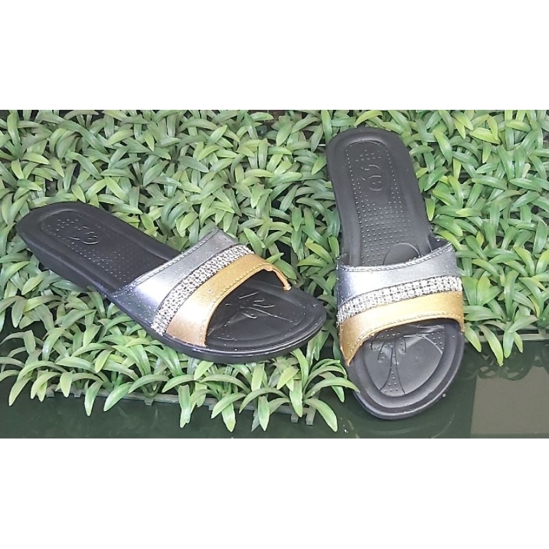 Sandal Karet Wanita Q-510 Party Selop Flat Emak Kondangan