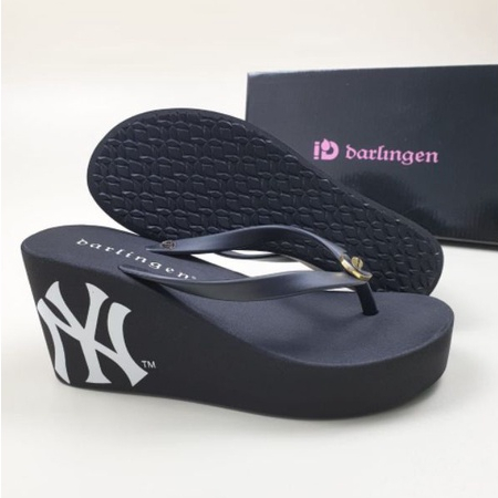 Sandal Darlingen NY Yankess Wedges Sandal Wanita Darlingen NY