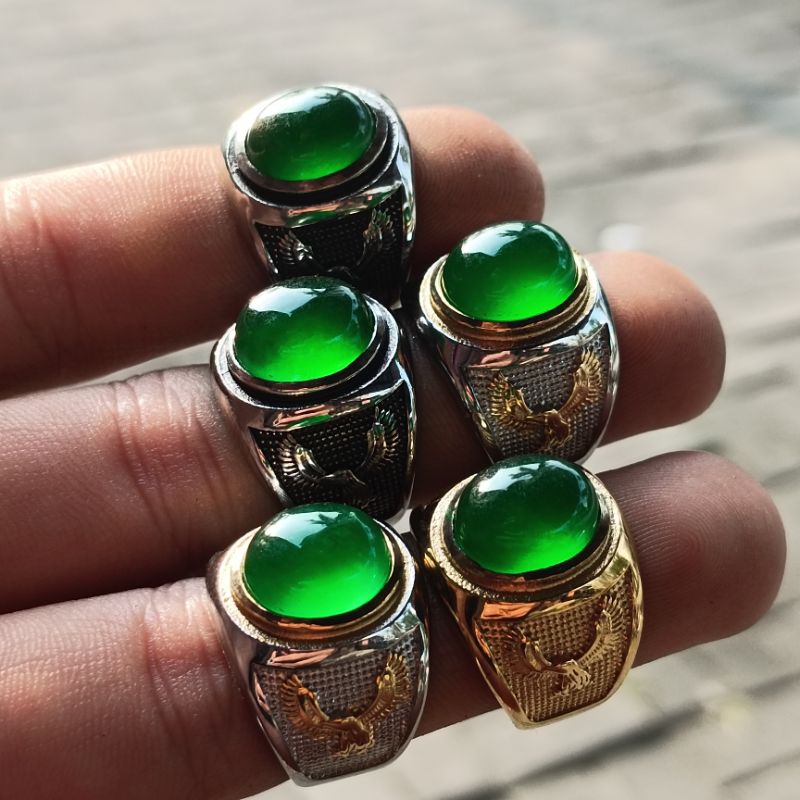 Natural Giok Burma Type C Ring Titanium