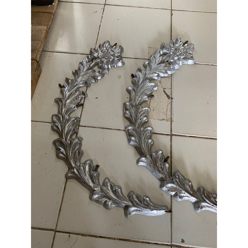 Daun padi ornamen pagar