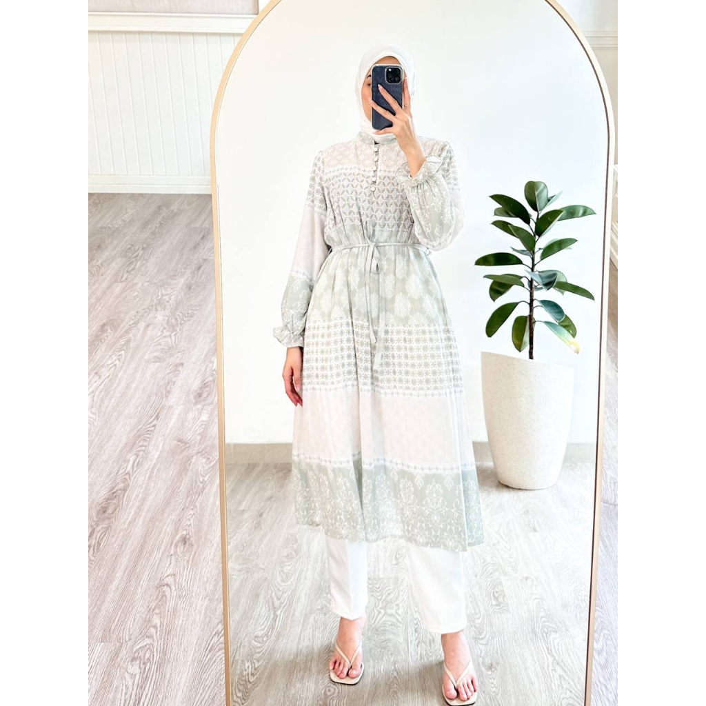 Artemis Fashion~ LUKISA MAXI DRESS Bigsize (ld 108) / DELUNA BLOUSE / DIANDRA BLOUSE (Ld -+ 104) /VANIA TUNIK (Ld -+ 96) / LUKISA MAXI DRESS / Tunik motif cantik, ootd wanita. cek gambar dan caption)