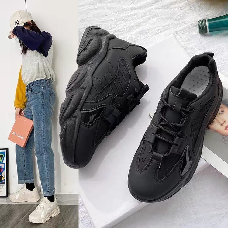 GROSIRTAS &quot;FREE BOX&quot; LV0217 Sepatu Sneakers Wanita Impor Sepatu Putih Wanita Korean Style Polos PU