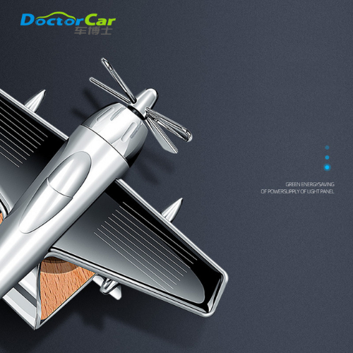 Parfum Pajangan Pesawat Dashboard Mobil Tenaga Surya