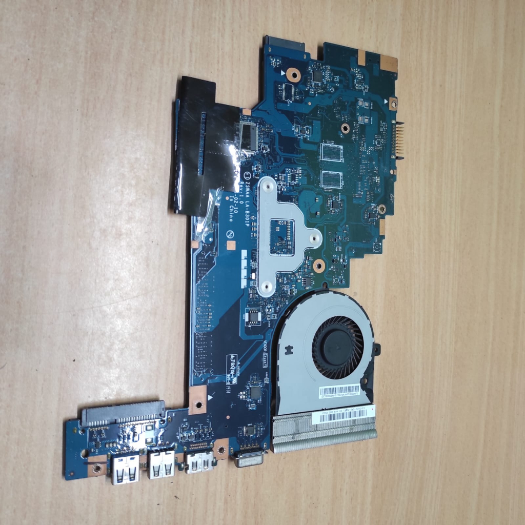 Motherboard Mobo Mainboard Laptop Toshiba C55 C55-B5200