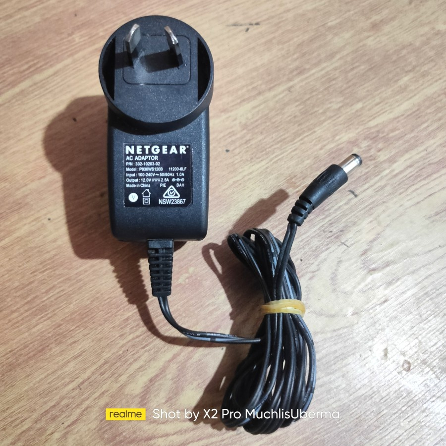 Adaptor NETGEAR P030WS120B 112006LF 12.0V 2.5A Adapter