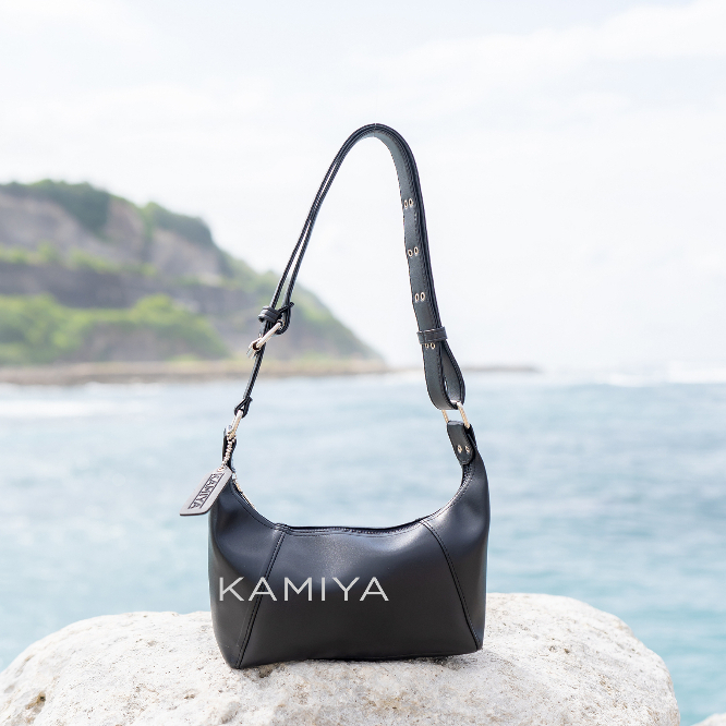 (Kamiyastuff) Ariella Bag -  Free Goodie Bag Tas Selempang Wanita