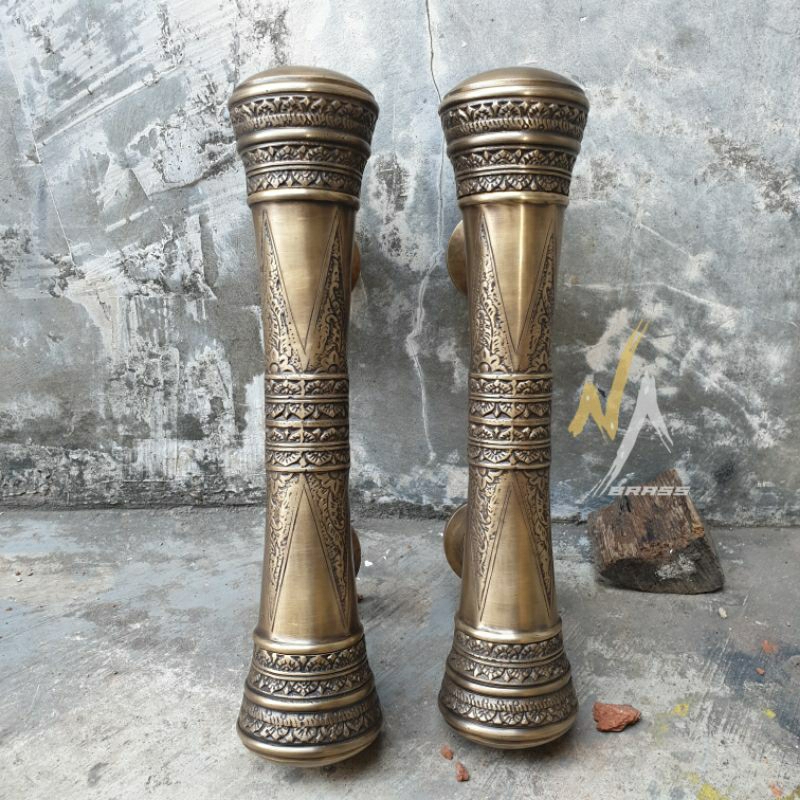 Handle Pintu Rumah Bahan Kuningan Gagang Pintu Rumah Motif Godo Ukir 30 Cm