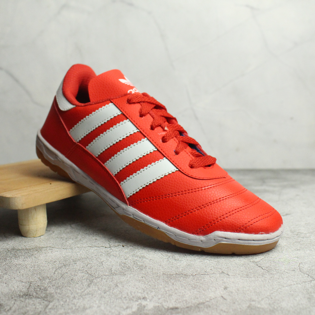 sepatu futsal full jahit outsol full karet anti licin