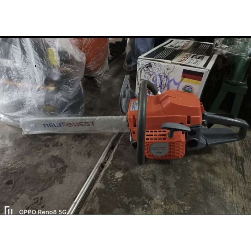 MESIN GERGAJI CHAINSAW NEW WEST 568 BAR BAJA