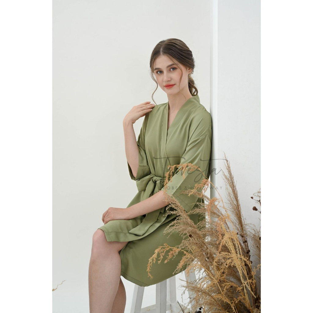 Trivesta Robes - Basic Robe Sagee Green - Kimono Robe Bridesmaid Satin + Free Bordir (Tulisan Bebas Bisa Nama)