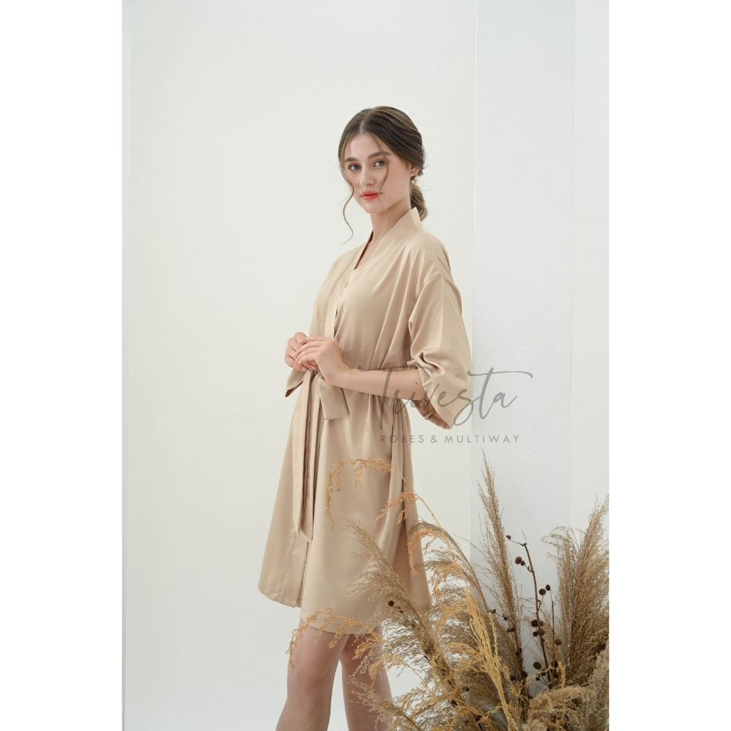 Trivesta Robes - Basic Robe Cham pagne- Kimono Robe Bridesmaid Satin + Free Bordir (Tulisan Bebas Bisa Nama)