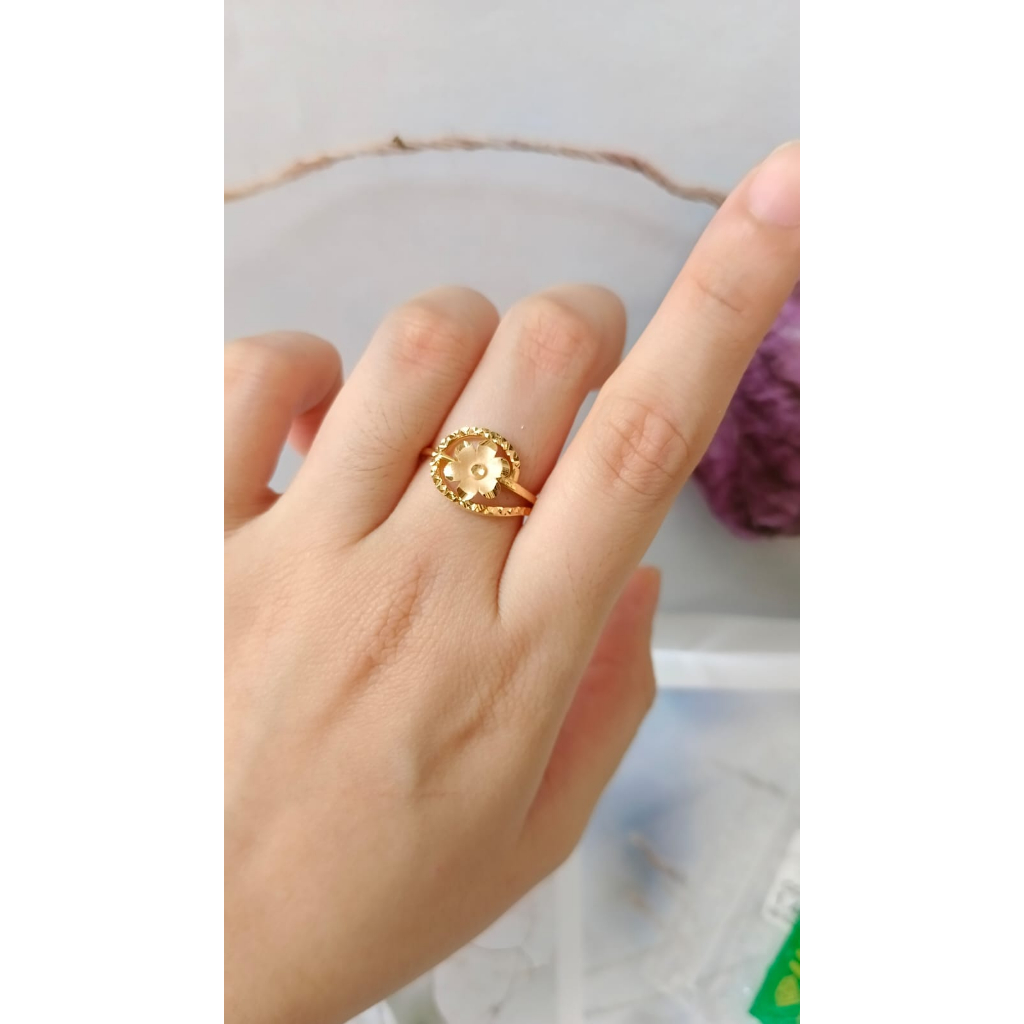 Cincin kendari emas kuning edelweiss 375
