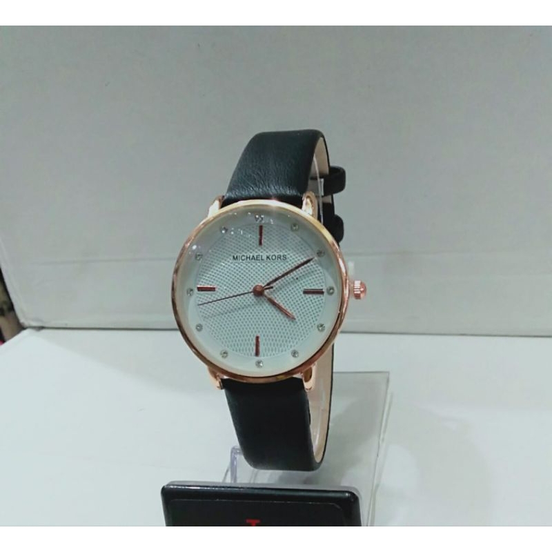 Jam Tangan Wanita Analog Fashion Kulit Termurah