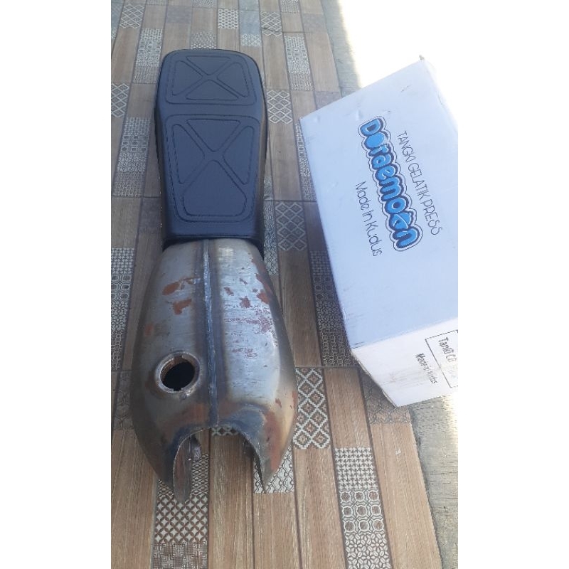 TANGKI CB MERK DORAEMON SET JOK