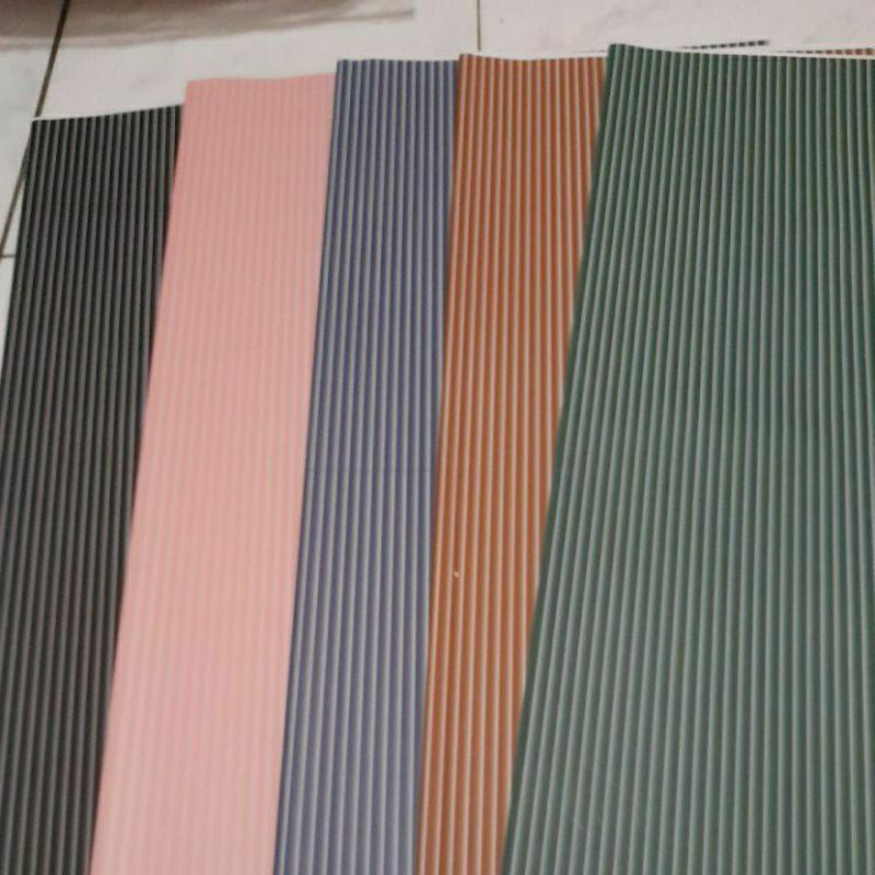 

kertas buket bunga/ cellophane motif liris garis