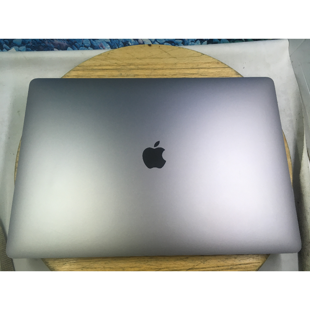 MACBOOK PRO 16 2019 I9 RAM 16GB SSD 512GB