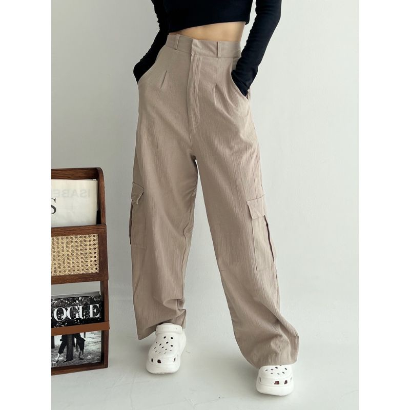 FS - Bella Cargo Pants - Highwaist Loose Cargo - Willow Cargo Pants -Celana Basic Cargo Highwaist Loose Linen Crinkle -Celana Kargo Ukuran Petite Linen Crinkle Highwaist