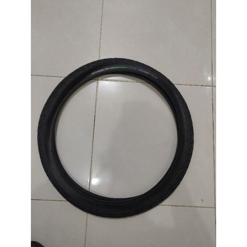 ban luar sepeda lipat 20 x 1.75 schwalbe road cruiser