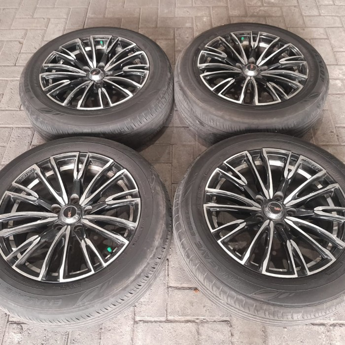 VELG BEKAS SENORITA HSR R17X7,5 LUBANG 5 PCD 5X114 ET40+BAN 215 50 R17