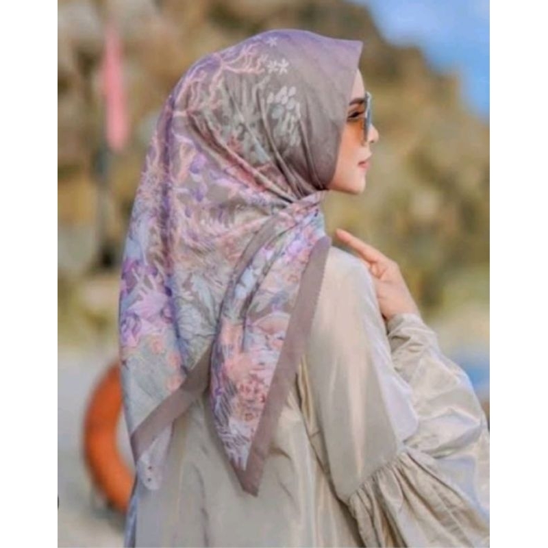 Preloved Mermaid Taupe Buttonscarves