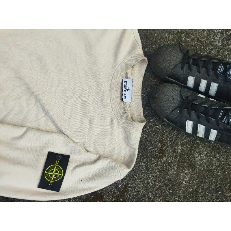 cn stone island second