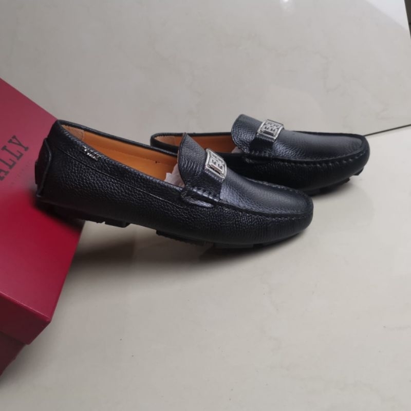 sepatu pria loafer cowok slip on bal ly hitam kulit mewah