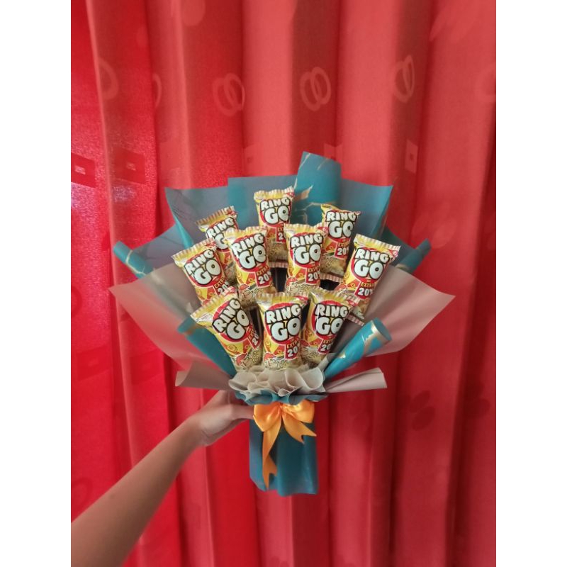 

Buket snack | Buket Wisuda | Kado ulang tahun | buket 25 rb