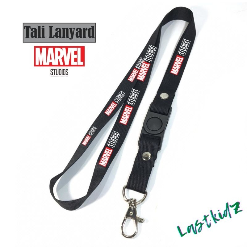 

Lanyard MARVEL STUDIOS tali lanyard MOVIE KARTUN KOMIK gantungan kunci name tag id card kartu nama / lanyard podss vapee MARVEL STUDIOS SUPER HERO gantungan / bisa cod lanyard best seller lanyard hitam lanyard murah KARTUN ANIMASI