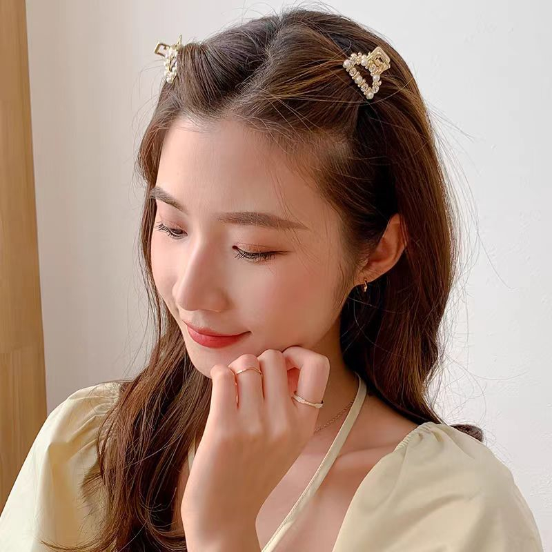 (Hello Girl)F246 INS Korean Square Acrylic Mini Hair Claw Clip girl Women Fashion Gold Geometric Hairpin Import