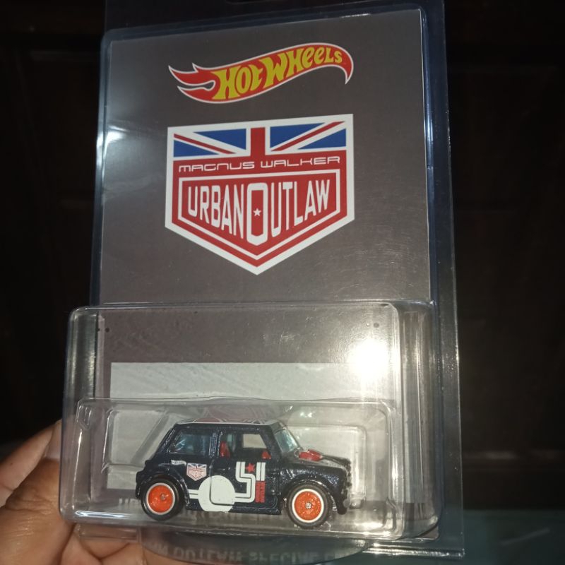 Custom Card Urban Outlaw Morris Mini Rubber Tires  Free Protector Hw Hot Wheels Hotwheels Classic Ho
