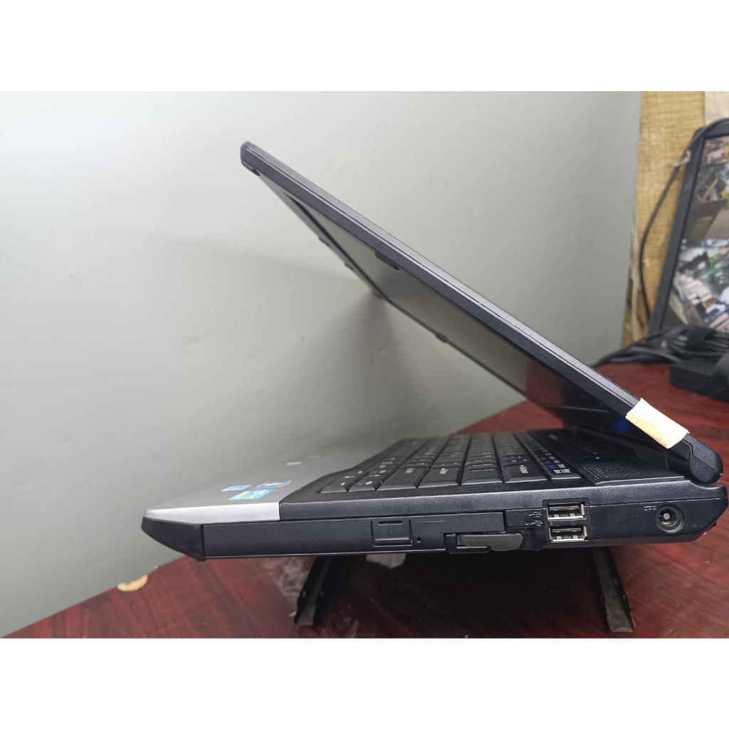 Laptop Core i7 i5 i3 Desain Grafis Editing Rendering Video Animasi Gaming Layar 14 15 Inchi Berkualitas Bergaransi Barang Langsung Pakai