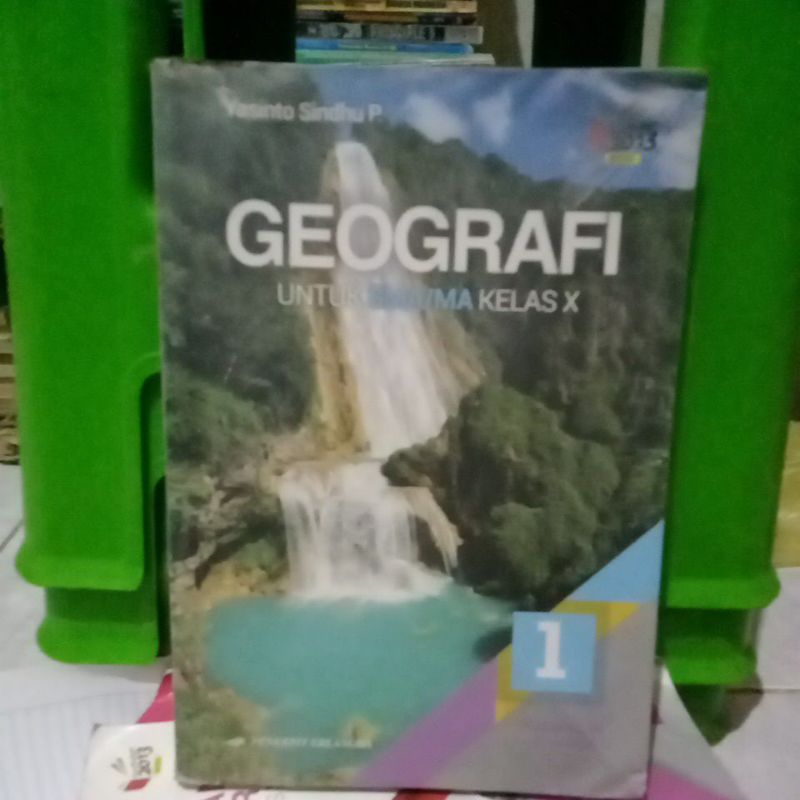 geografi kelas 10 SMA
