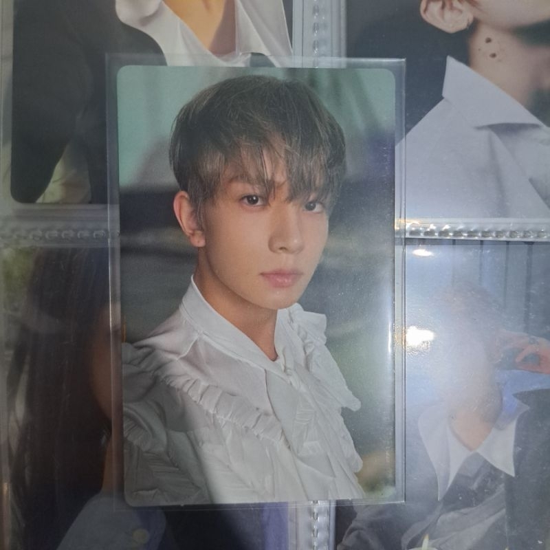 [BOOKED] Enhypen Heeseung Dark Blood Half ver. photocard