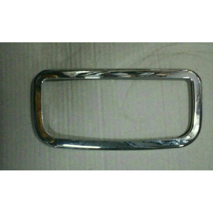 Garnish / Ring Lampu Plafon Depan Mobil Honda HRV Chrome