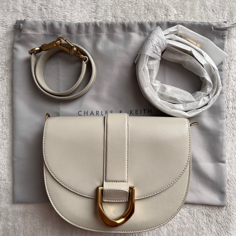 Tas Charles and Keith Genuine Leather Gabine Medium Saddle Bag Original Preloved