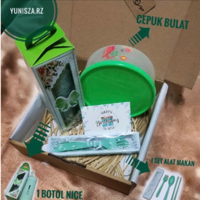 

Hampers set alat makan dan minum/ hampers murah/kado ultah/kado sekolah