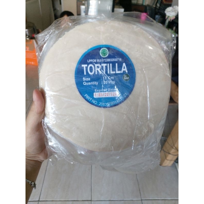 

kulit tortilla atau kulit kebab ukuran 17cm isi 20pcs