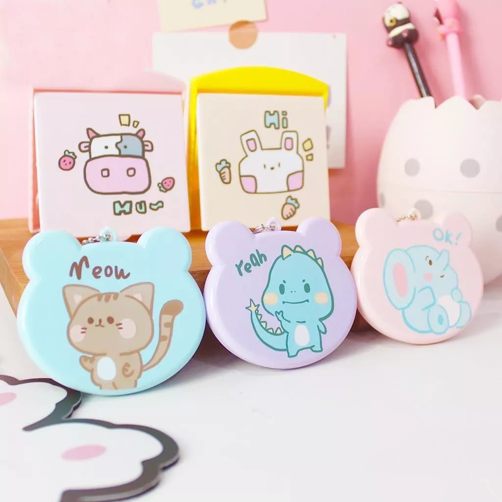 ✿ELYSABETHME✿ Cermin lipat + sisir mini bentuk boneka lucu aksesoris imut