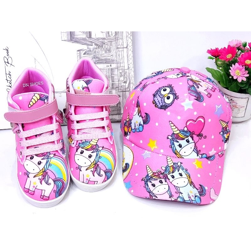 Paket Boots Anak Perempuan Topi Pet Anak Paket Sepatu Boot Anak dan Topi Anak Karakter Unicorn Pink Murah Lucu