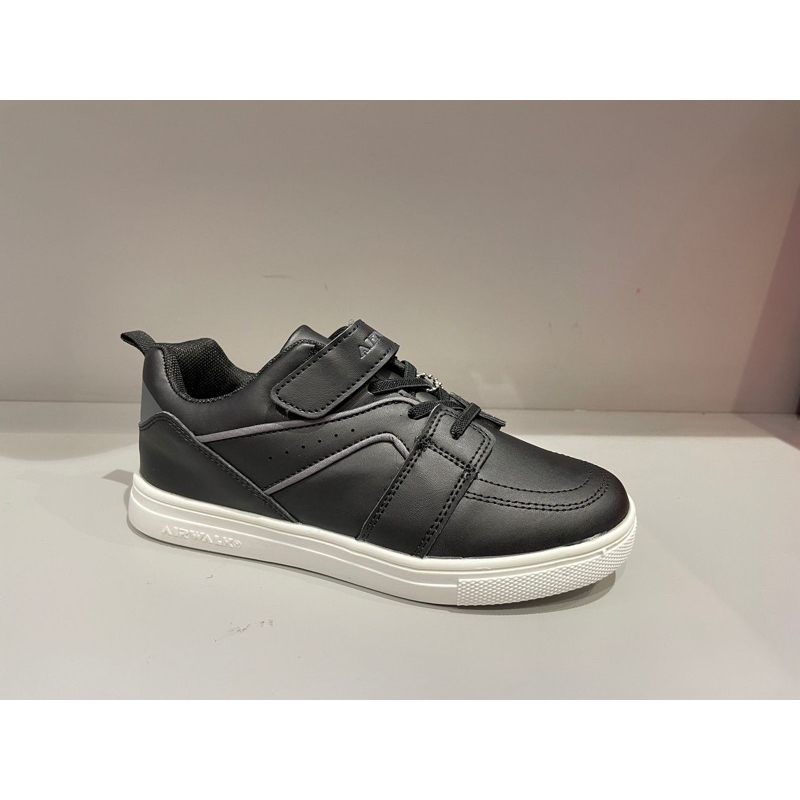 Ori Sale Sepatu Anak Sekolah Airwalk RIUCA Hitam Putih