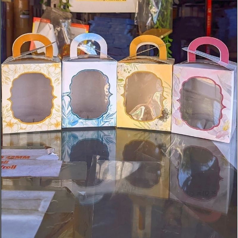 

BOX SOUVENIR IVORY 9x9x11