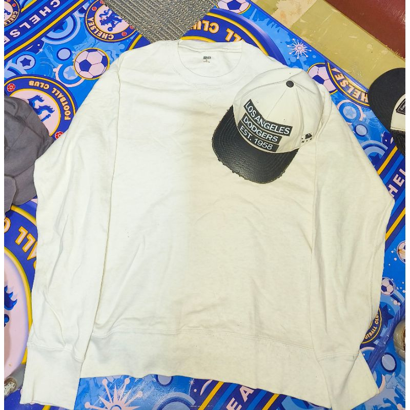 crewneck uniqlo basic